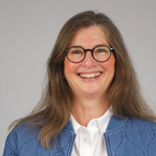 Foto-von-Eysmondt-Katja-Studienleiterin