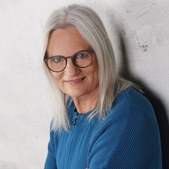 Porträtfoto von Ursula Mayer